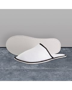 Closed Toe Black Piping Slippers